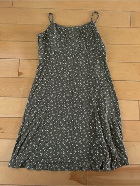 Defrost Green Floral Dress